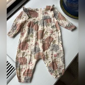 Angel Dear Ruffle Sleeve Romper